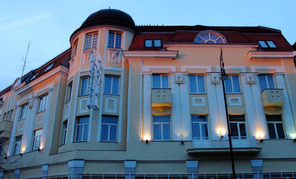 Hotel Central Nagykanizsa Luaran gambar