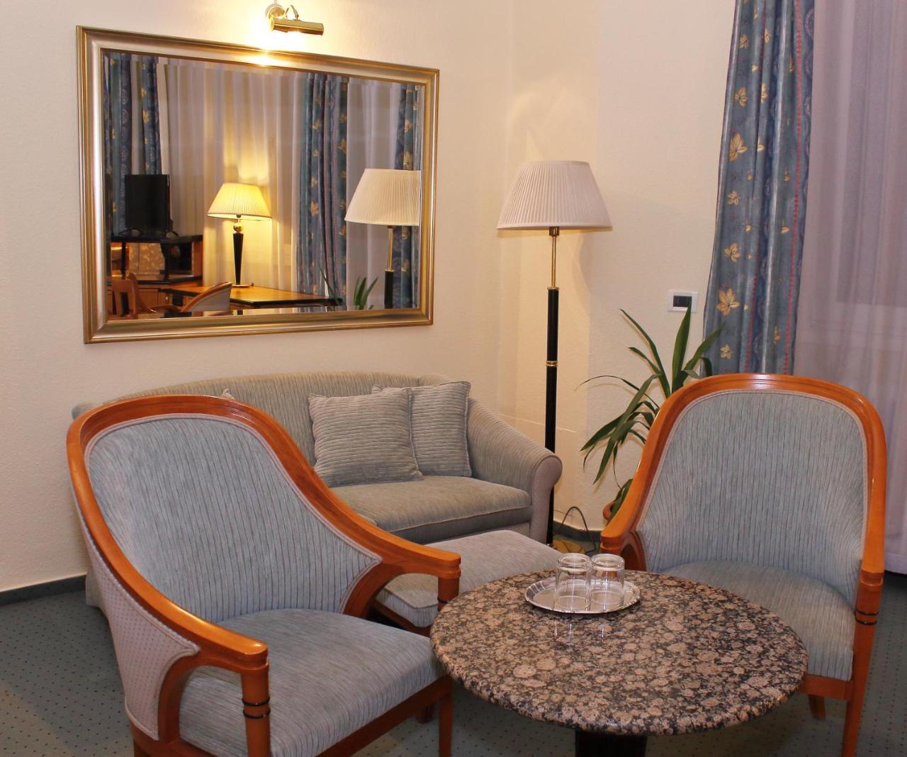Hotel Central Nagykanizsa Luaran gambar